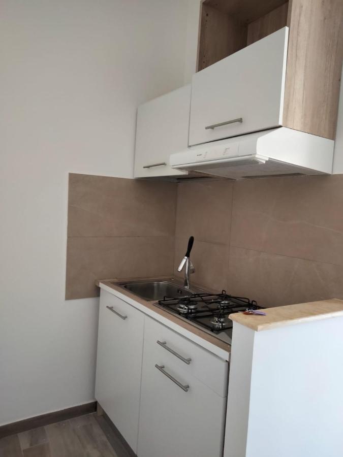 Casa Ai Tre Campanili Lägenhet Gela Exteriör bild