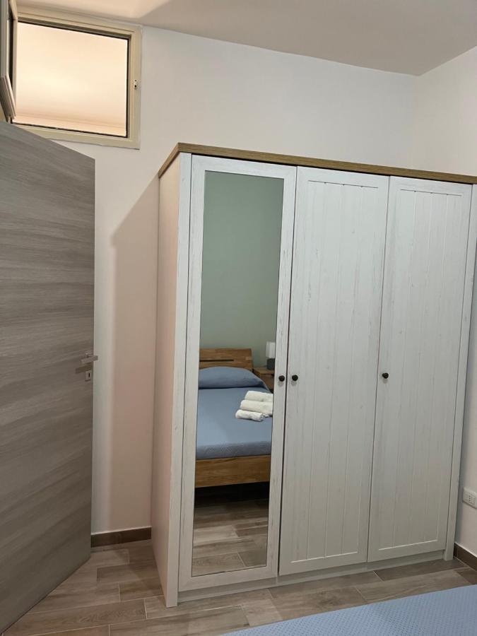 Casa Ai Tre Campanili Lägenhet Gela Exteriör bild