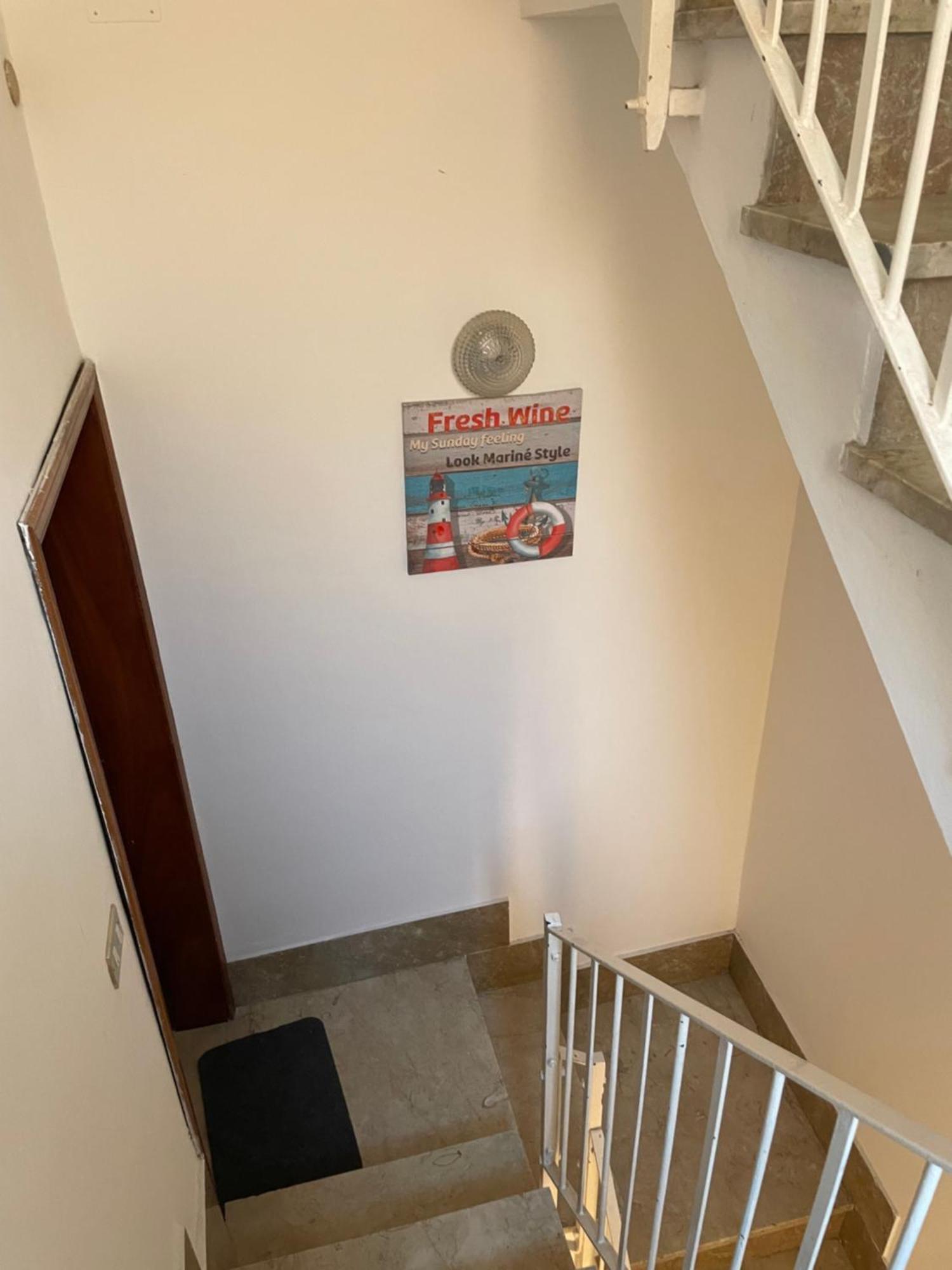 Casa Ai Tre Campanili Lägenhet Gela Exteriör bild